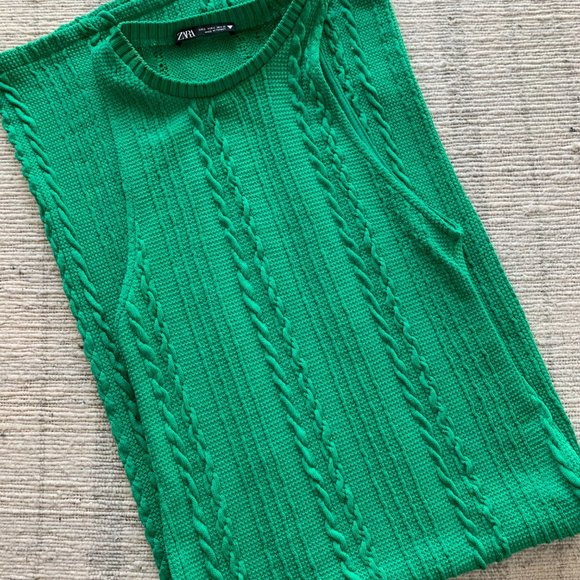 ZARA Kelly Green Knit Midi Dress - Picture 2 of 2